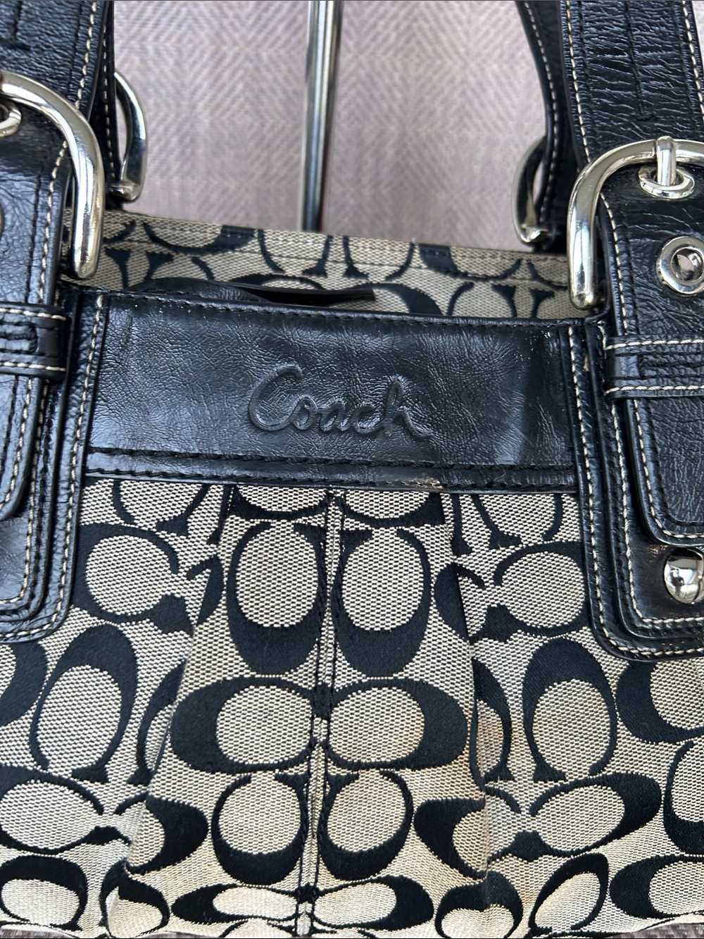 Coach F13742 Soho Black Pleated Leather Trim Signature Canvas Shoulder Bag. - Picture 3 of 16